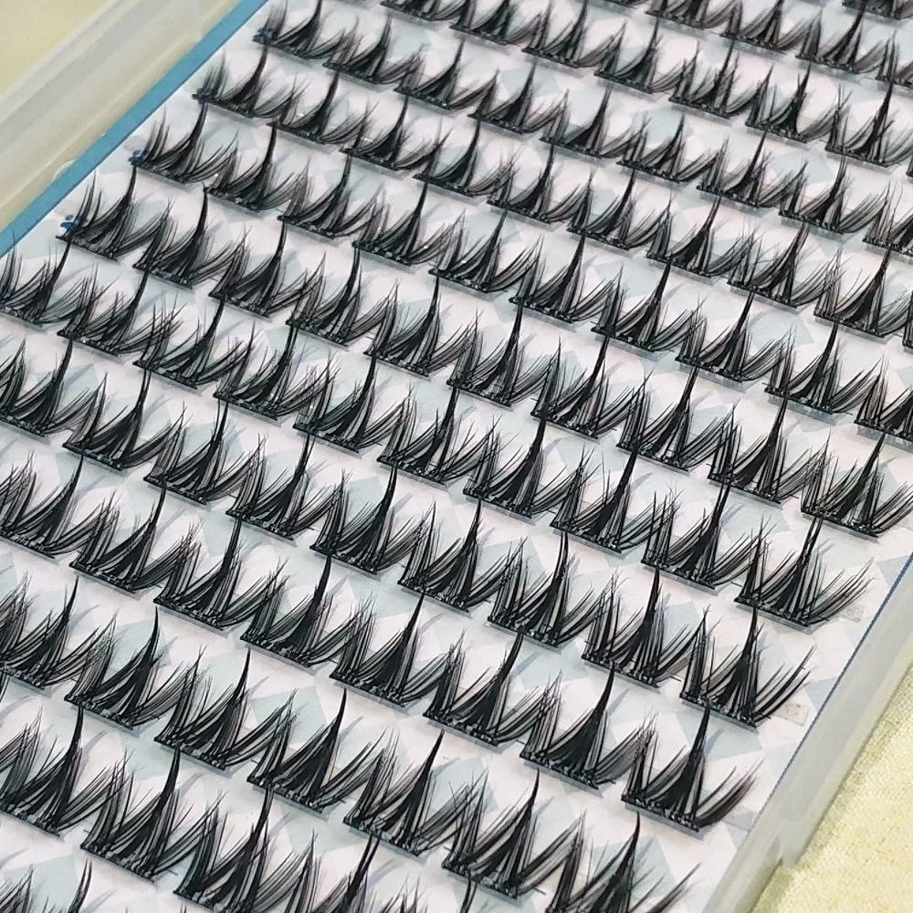 Eyelash Extension No 11 - 100/130/200 пучков черных самоклеящихся накладных ресниц,